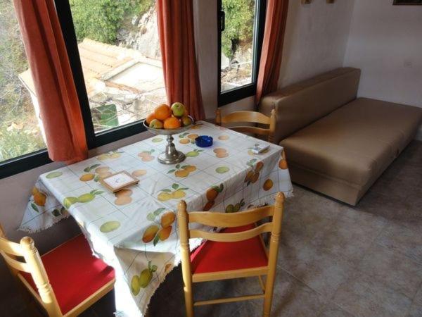 Apartments With A Parking Space Brela, Makarska - 11552 Quarto foto